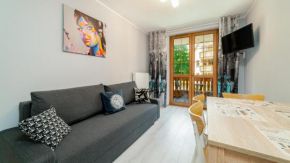 Отель Apartamenty Sun & Snow Karpacz Nadrzeczna  Карпач